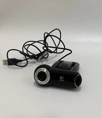 Logitech QuickCam Pro 9000 Webcam V-UBM46 USB Camera w/ Mic Carl Zeiss 2MP Auto - Image 1 of 4