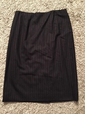 NWT Women's Dana Buchman Wool-Spandex Skirt W/ Lining, Sz 8 - Image 1 of 3