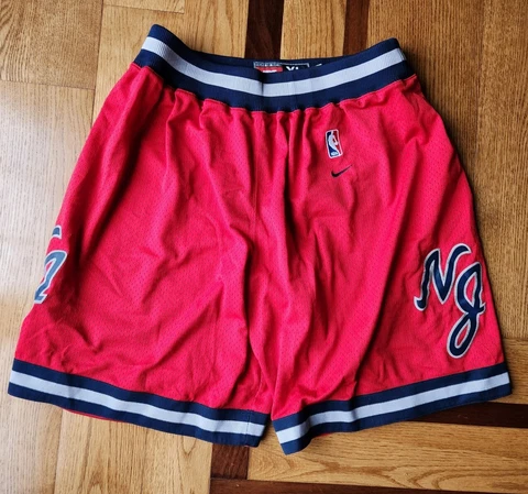 Vintage NIKE Men's NBA New Jersey Nets Rewind Shorts Size XL 77 Cover
