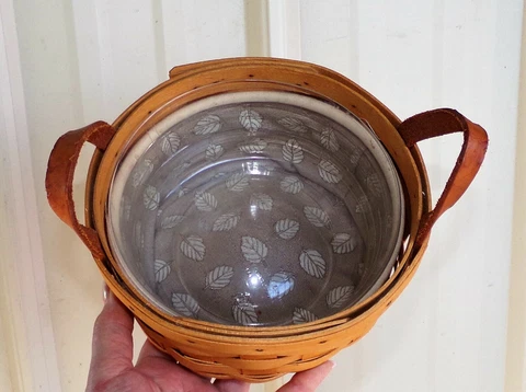 Vtg Longaberger Round Woven Basket 1999 Leaf liner & protector leather handles Cover