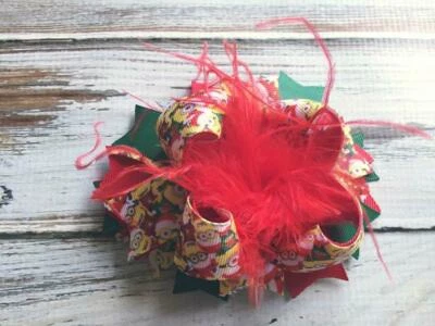 Arco Minion Navidad 4 1/2 pulgadas de ancho Foto 1 de 2