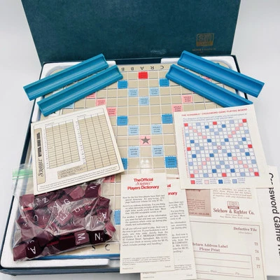 Vintage 1977 SCRABBLE DELUXE EDITION w/ Rotating Turntable - Selchow & Righter - Image 1 of 4