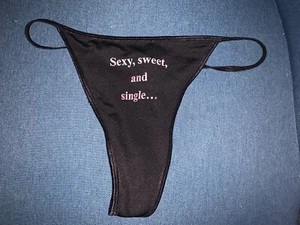 NWT SWEET SEXY SINGLE Frederick's of Hollywood panties size medium FREE SHIPPING - Picture 1 of 2