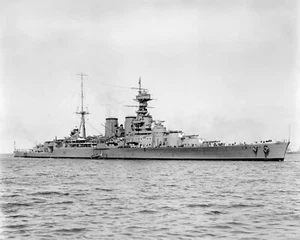 HMS Hood Royal Navy Battlecruiser Photograph Print 8"x10" - Picture 1 of 2