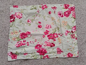 Pottery Barn Pillow Sham Green & Red Floral Linen Cotton Blend Cottage Country - Picture 1 of 5