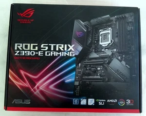 SCHEDA MADRE ASUS ROG STRIX Z390-E GAMING - LGA 1151 (FINO A 9900K) FULL BUNDLE - Zdjęcie 1 z 4