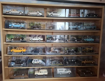 James Bond Modellauto Collection komplett  inkl. Sondermodelle  DeAgostini - Bild 1 von 4