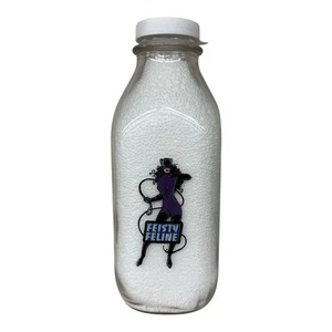 Catwoman Feisty Feline Quart Milk Bottle 1999 DC Comics - Picture 1 of 3