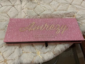 Anastasia Amrezy palette - Picture 1 of 3