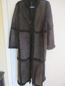 LADIES REVERSIBLE LAMBSWOOL & SUEDE COAT REVILLON BOUTIQUE SAKS-FIFTH AVENUE..R - Picture 1 of 18