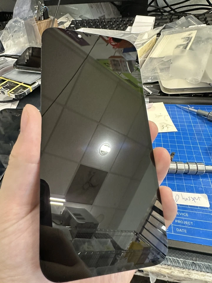 iPhone 13/ 13 Pro/ 13 Pro Max Glass Screen Digitizer Replacement Repair Service - Image 1 of 1
