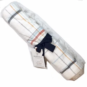 Herz & Hand Tischläufer Magnolienblau Neutral Dünne Streifen Karo Gewebt 14”x72” - Bild 1 von 7