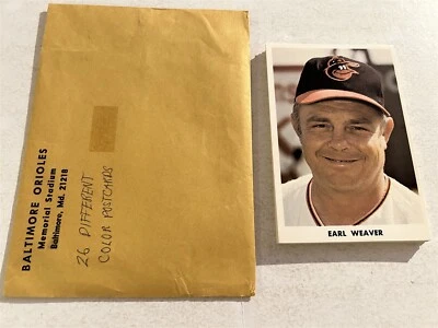 1970s BALTIMORE ORIOLES Team Issued Postcards 26 Assorted WEAVER Cuellar McNally - Image 1 of 3