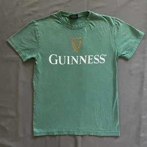 Guinness Beer T Shirt Mens Size Medium Green Short Sleeve Ireland Alcohol Stout - Picture 1 of 12