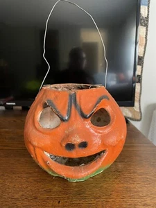 (#2376) Vintage Large Angry Paper Mache Halloween Jack-O-lantern Pumpkin - Picture 1 of 8