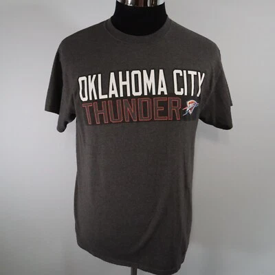 Camiseta Oklahoma City Thunder Para Hombre Mediana Majestuosa NBA #0 Russell Westbrook Gris Foto 1 de 4
