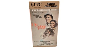 On Golden Pond (1981) VHS Drama Henry Fonda Jane Fonda Katharine Hepburn - Picture 1 of 5