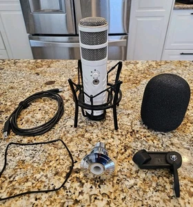 RODE Podcaster USB Dynamic Microphone Studio | Podcast | Broadcast | Radio - Picture 1 of 11