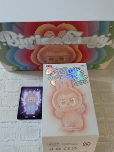 Auténtico Pop Mart Labubu The Monsters V3 Big Into Energy Luck - Imagen 1 de 5