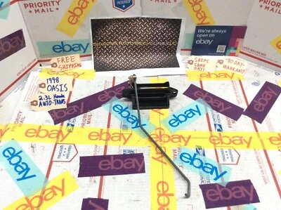 1996 1997 1998 1999 ISUZU OASIS LS * REAR HATCH GATE HANDLE + LINKAGE * 90Day!!! - Image 1 of 4