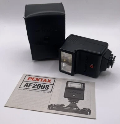 Pentax AF AF-200S Shoe Mount Flash - Parts Or Not working - Image 1 of 4