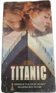 Titanic (VHS, 1998, 2-Tape Set, Widescreen Edition) - Picture 1 of 4
