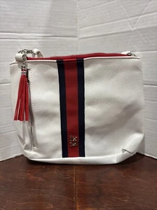 St Louis Cardinals Women’s Baseball Game Time Fan Purse Busch Stadium - Picture 1 of 8
