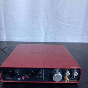 Focusrite Scarlett 6i6 1. Gen - USB Audio Interface - Bild 1 von 10