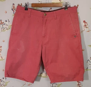 🛹 Volcom Mens Red Corpo Class Shorts Size 34x10 Flat Front Skate Surf - Picture 1 of 14