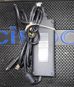Microsoft Xbox 360 Slim S Netzteil Adapter Brick Ladegerät GRATIS S/H OEM! - Bild 1 von 3