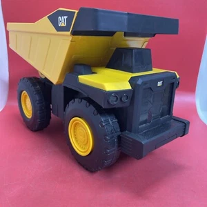 FUNRISE CAT STEEL/PLASTIC DUMP TRUCK #82353 - Picture 1 of 9