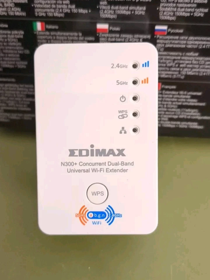 Edimax Dual Band 2.4Ghz 5Ghz Wireless Extender Plug  N300 EW-7238RPD - UNTESTED - Image 1 of 4