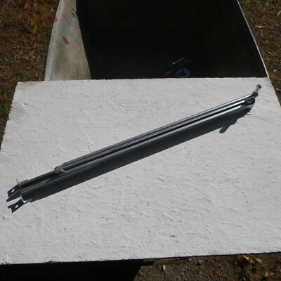 Barra armario extensible Foto 1 de 4