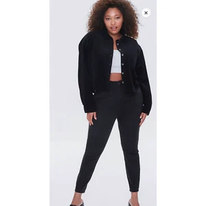 Forever21 schwarzes 3X leichtes Cordhemd mit Knopfleiste neu mit Etikett NEU - Bild 1 von 9