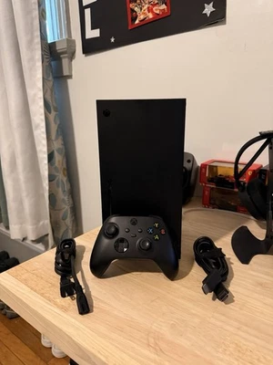 Consola de videojuegos Microsoft Xbox Series X 1 TB - negra Foto 1 de 4