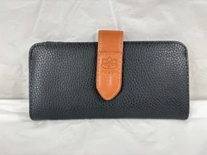 Time and Tru Womens Alexandra Slim Wallet Vinyl Solid Black - Picture 1 of 3
