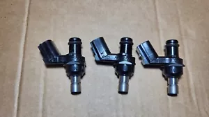 Triumph Speed Triple R, RS, 1050 injectors/fuel rail. Cleaned and flow tested - Picture 1 of 5