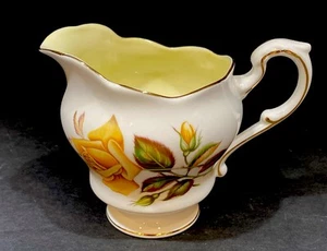 Vintage Paragon Royal Standard "Sunset" Milchkännchen mit Fuß England gelbe Rose 4x5x3" - Bild 1 von 9