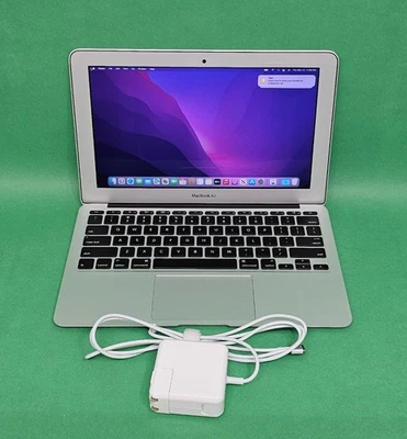 Apple MacBook Air A1465 Early 2015 11" Laptop Core i5 1.6GHz 4GB RAM 256GB SSD - Image 1 of 4