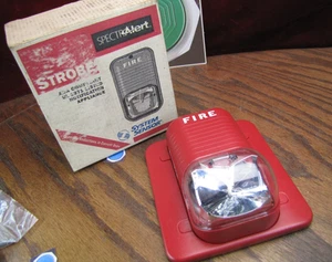 Sistema Sensor S1215 Rojo, 12v SpectrAlert Estroboscópico Incendio Emergencia Pared Alarma - Nuevo - Imagen 1 de 5