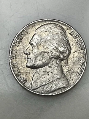 1977 Us 5 Cent Coin No Mint Mark Die Crack - Image 1 of 4