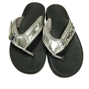 Sollbeam Silver Metallic Thong Flip Flop Sandals Women's Size 40 9 Beachy - Picture 1 of 12
