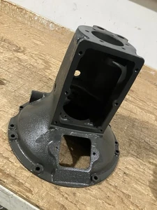 1939 Ford Flathead V8 Transmission Case-78-7006- Cleaned And Painted -free Ship - Picture 1 of 4
