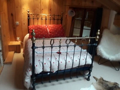 lit ancien en fer forge - Photo 1/2