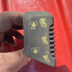 Interruptor de toma de fuerza John Deere X530 AM135131 - Imagen 1 de 4