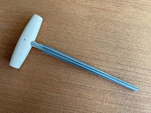 Large Reamer - 7.5mm-15mm Dia. for Guitar Tuners + Cello Pegs + Endpin Jacks - Picture 1 of 2