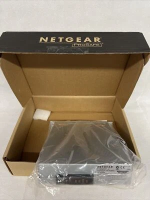 NUEVA FUENTE DE ALIMENTACIÓN AUXILIAR APS525W NetGear ProSafe 525 vatios APS525W 100-240V Foto 1 de 4