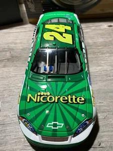 2006 Jeff Gordon Elite 1/24 DuPont 24 Nicolette ELITE 516 of  999 Green! NEW  - Picture 1 of 5