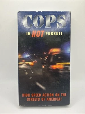 Cops - In Hot Pursuit VHS (1996) - TV Show Video Compilation Foto 1 de 2