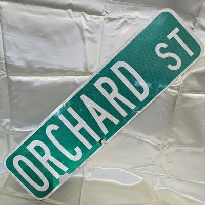 Señal de tráfico usada Orchard Street vintage reflectante real obsoleta Foto 1 de 3